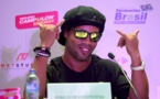 Ronaldinho prend sa retraite - une Coupe du Monde et Ballon d'Or parmi les grands prix du Brésil