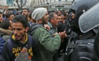 Emmanuel Macron en Tunisie pour soutenir la démocratie
