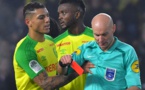 Ligue 1 France : l'arbitre Tony Chapron suspendu trois mois ferme pour avoir tacler un joueur