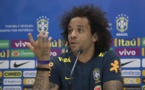 Marcelo recadre Cristiano Ronaldo et drague ouvertement Neymar
