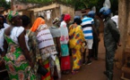 Présidentielle au Mali: les estimations vont bon train