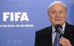 Sepp Blatter: "En 2014 n’arbitreront en phase finale de la Coupe du Monde que des arbitres professionnels"