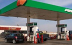 Les burkinabés subissent la hausse des prix du carburant à la pompe