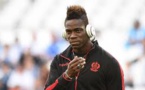 L'attaquant italien Mario Balotelli signe officiellement à l'OM