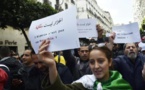 Algérie Des centaines d'étudiants rassemblés à Alger contre un 5e mandat de Bouteflika
