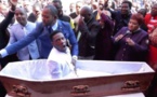 En Afrique du Sud, une plainte contre un pasteur, pour une "résurrection"