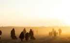 En Syrie, les derniers jihadistes de l'EI se replient dans un camp de fortune
