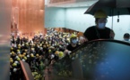 Hong Kong: des manifestants pénètrent dans l'hémicycle du Parlement