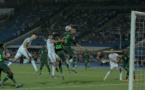 L’Algerie ouvre le score sur un CSC du défenseur nigérian (1-0)