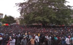 La visite de Sadio Mané à l'université de Dakar s'est transformée en bousculades et jets de pierres