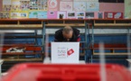 Présidentielle en Tunisie: participation en hausse au 2e tour à la mi-journée