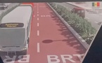 Le Bus Rapid Transit est un investissement de "300 milliards FCFA", affirme le président Sall