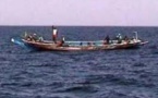 Darou khoudoss : des bateaux étrangers détruisent des pirogues, emportent du matériel d’une valeur de 22 millions FCFA