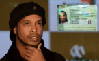 Ronaldinho arrêté par la police paraguayenne avec des faux passeports