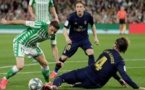 Liga: le Real Madrid chute devant Betis et perd la première place