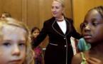 Escale ougandaise dans la tournée africaine d'Hillary Clinton