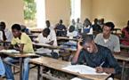 Diourbel : 15 élèves accusés de tricherie à l’aide de leur téléphone portable sommés d’arrêter les examens