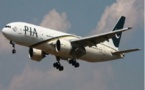 Pakistan : Un avion de ligne avec plus de 100 personnes à son bord s'écrase à Karachi