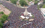 Vidéo - Des milliers de personnes dans la rue au Mali pour réclamer le départ du Président IBK
