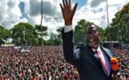 Lazarus Chakwera, élu président du Malawi