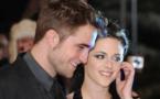 Kristen Stewart communiquerait-elle avec Rupert Sanders derrière le dos de Robert Pattinson ?