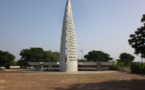 Wade a eu son monument de la renaissance Macky aura son Mémorial de Gorée  grâce à Youssou Ndour pour  8 milliards