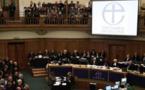 Royaume-Uni: l'Eglise d'Angleterre ne veut pas de femme évêque