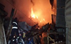 Incendie au marché zinc de Pikine: au moins 3 cantines parties en fumées