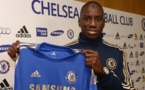 Demba Ba s'engage officiellement à Chelsea: Il a le numéro 29
