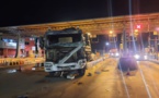Alerte - Un conducteur de camion qui somnolait heurte un poste de péage: la Secaa informe que la circulation sur le sens Diamniadio-Dakar sera fortement impactée dans les prochains jours
