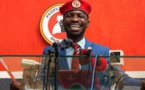 Ouganda: après les affrontements de dimanche, Bobi Wine repart en campagne