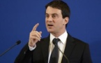 Immigration illégale: Manuel Valls tente le grand écart