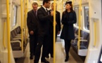 Kate Middleton et "son bébé à bord" avec la reine dans le métro