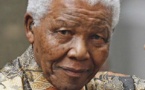 Afrique du Sud : Nelson Mandela hospitalisé pour une infection pulmonaire