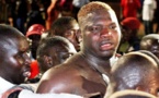 VIDEOS Direct lutte Balla Gaye vs Tapha Tine: L'entrée du Géant du Baol fait vibrer le stade