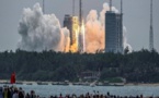 Un morceau de fusée chinoise continue sa chute vers la Terre, sans que l'on sache sa destination