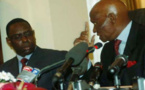 Depuis Versailles, Me Wade fait le procès du régime de Macky Sall en attendant son retour au bercail