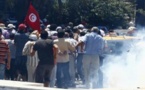 Les manifestants toujours mobilisés en Tunisie