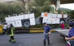 Italie: l'enquête se poursuit après un tragique accident de bus ayant causé la mort de 38 personnes