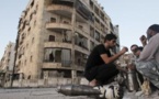 Syrie: l'aviation de Bachar el-Assad continue son offensive contre Homs et Alep, villes rebelles