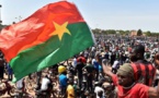Insécurité au Burkina: des centaines de femmes manifestent dans le Nord