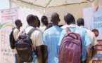 Sit-in des étudiants de l’Ucao de Thiès "exclus" pour défaut de paiement par l'Etat : "Nous voulons terminer l'année scolaire"