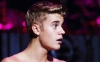 Justin  Bieber  encore torse nu!
