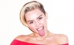 Mais pourquoi  Miley  Cyrus tire t-elle toujours sa langue ? Elle répond!