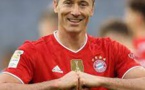 Le clan Robert Lewandowski songe clairement au PS