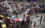 Philippines : l’aide tarde, la tension monte