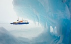 Antarctique : l'évacuation des passagers du navire russe a débuté