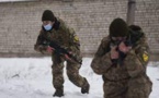 Ukraine : à Kharkiv, une armée de civils se prépare à l'invasion russe