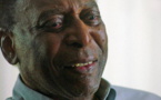 Pelé est de nouveau hospitalisé