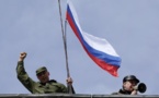 Crimée: après le blocus, les forces pro-russes lancent la conquête